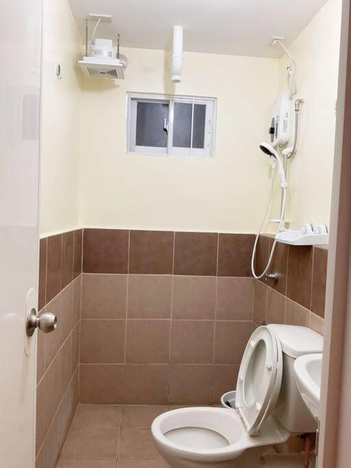 Davao City Ar02 1Bedroom Condo Unit With Free Pool, Hbo, Netflix & Wifi מראה חיצוני תמונה
